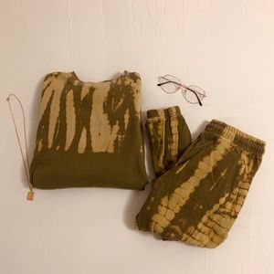bleach dyed set!